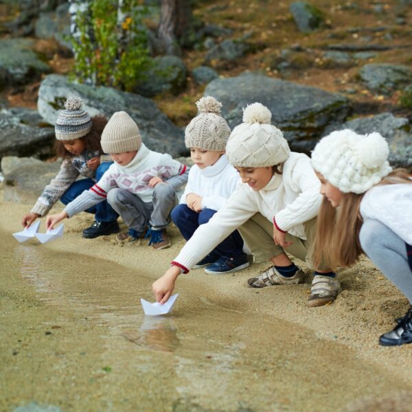 copii Kids playing